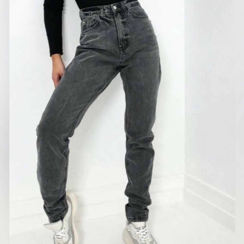 Asos Missguided Riot Black High-Rise Mom Jeans